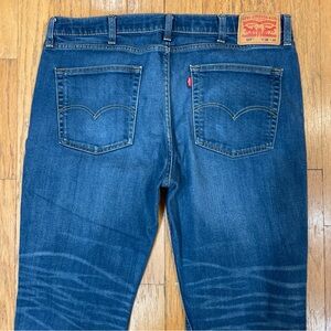 Levis Jeans 514 Straight Leg Fit 38X30 Light Wash Blue Denim Zip Fly Mens
